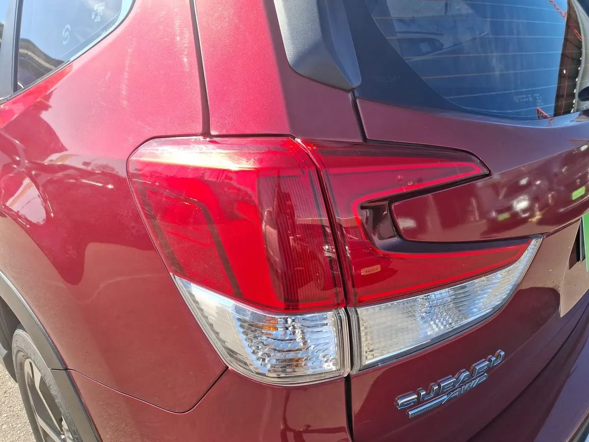 Subaru Forester 2.0i Limited Eyesight Awd At 5p año 2024