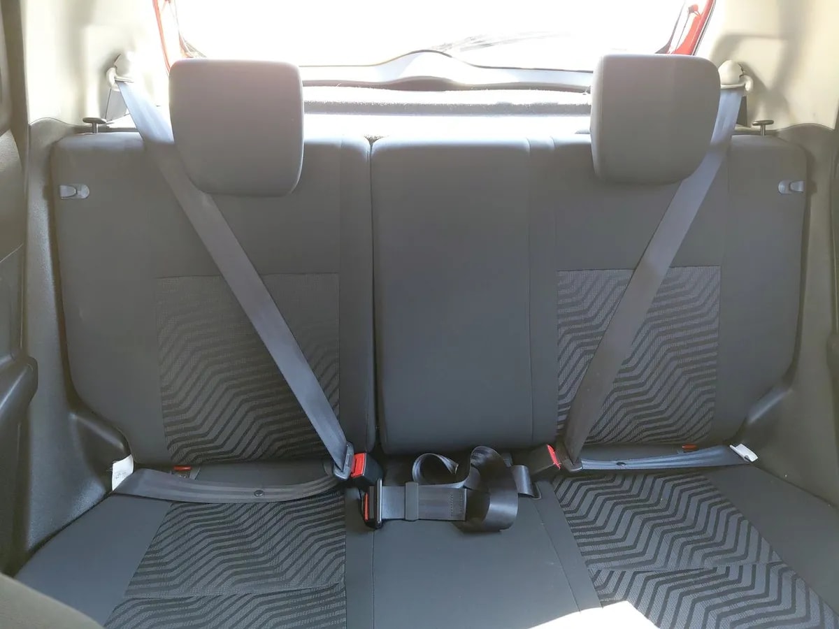 Suzuki Swift 1.2 Gl 4x2 Hb Mt 5p año 2022