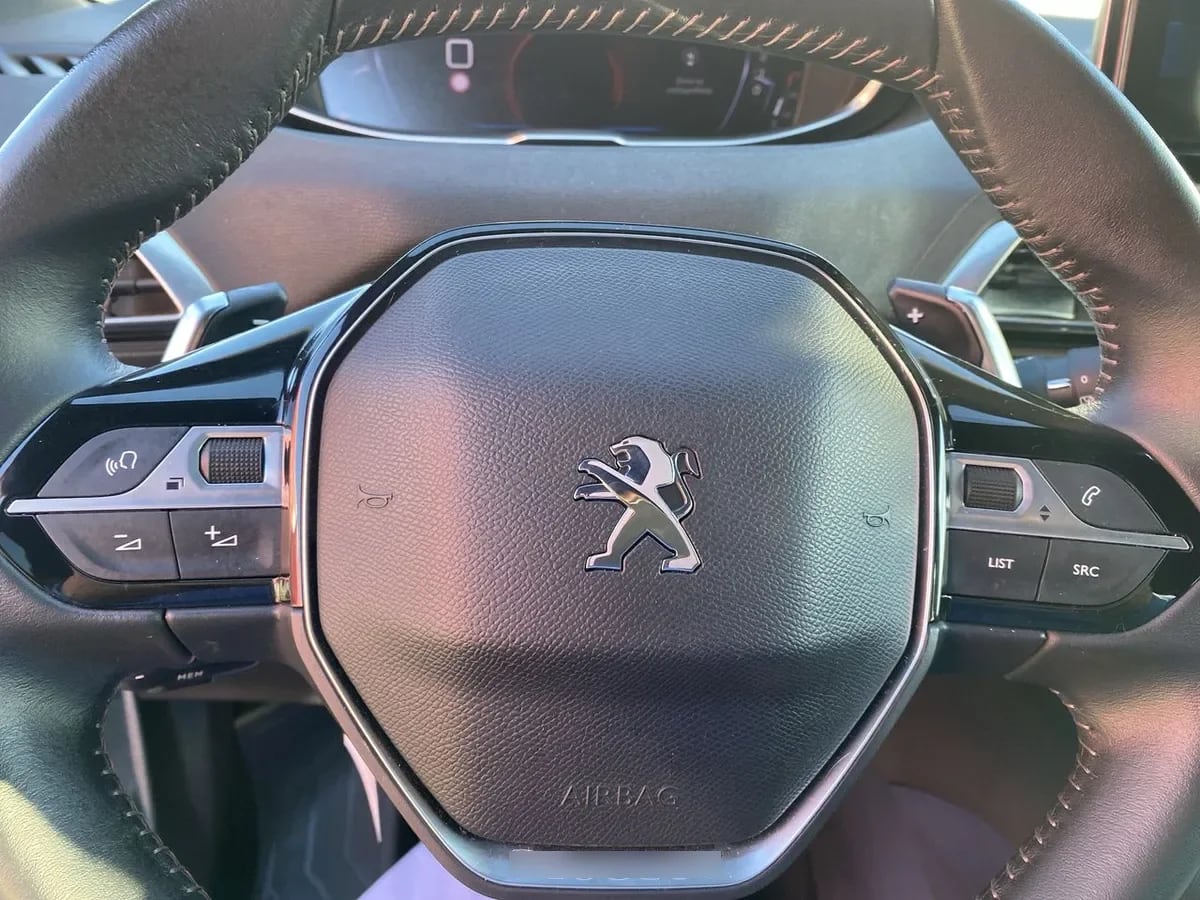 Peugeot 3008 1.6 Allure Pack Thp 165 4x2 Eat6 5p año 2025