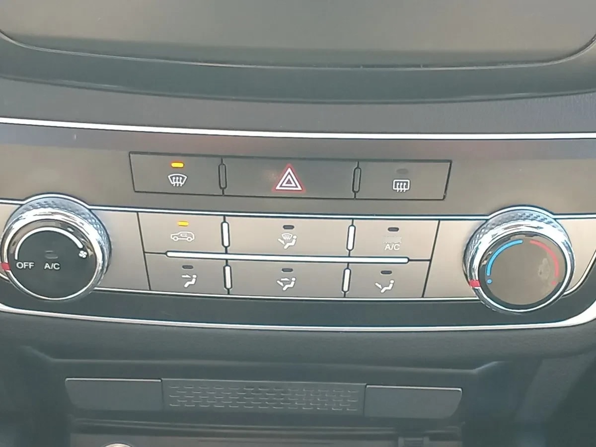 Ssangyong Musso 2.2 Grand Glx Td Diesel 2wd Full At 4p año 2021