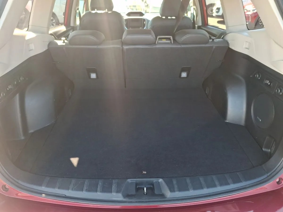 Subaru Forester 2.0i Limited Eyesight Awd At 5p año 2024