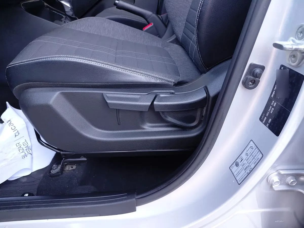 Kia Sonet 1.5 Ex 4x2 Ivt Ri At 5p año 2025