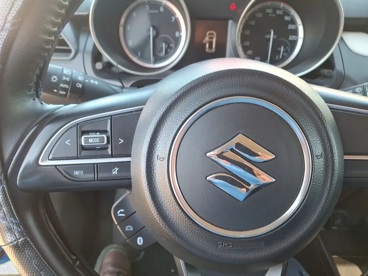 Suzuki Swift 1.2 Hybrid Plus 4x2 Hb Mt 5p año 2023