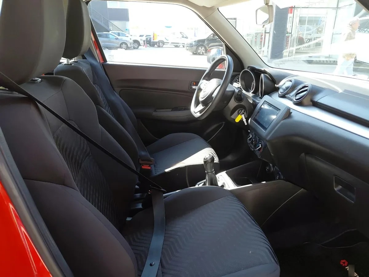 Suzuki Swift 1.2 Gl 4x2 Hb Mt 5p año 2022