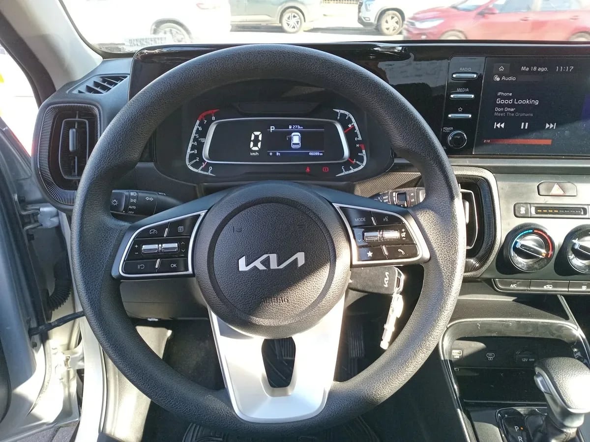Kia Sonet 1.5 Ex 4x2 Ivt Ri At 5p año 2025