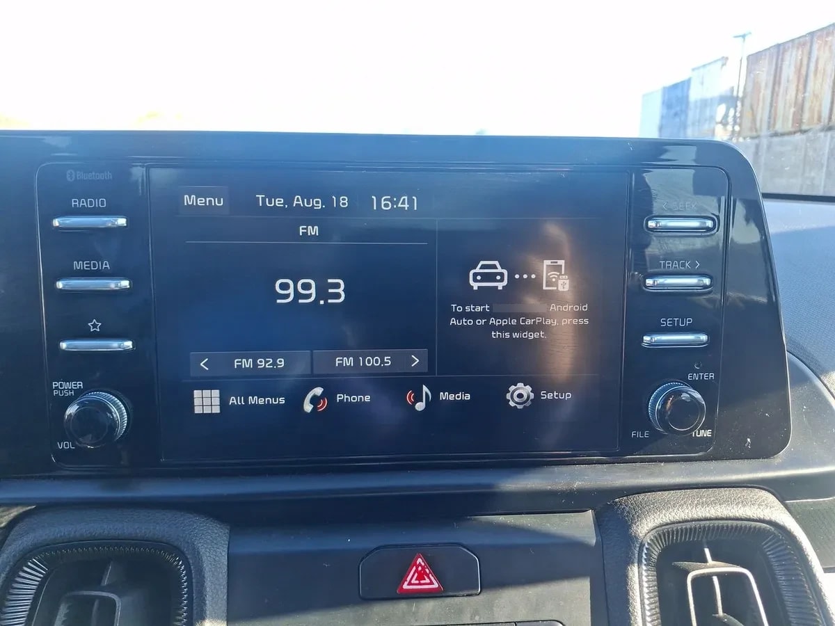 Kia Sonet 1.5 Ex 4x2 Ivt Ri At 5p año 2025