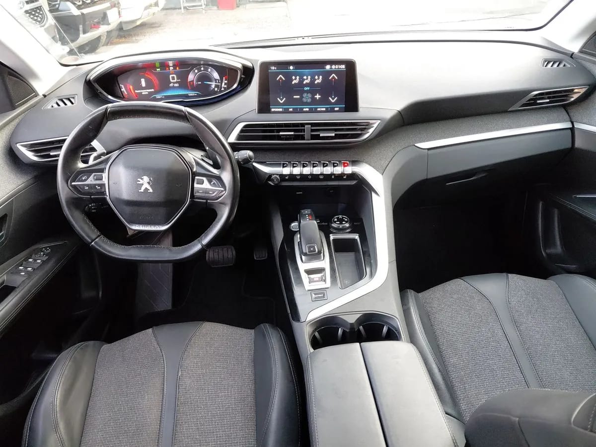 Peugeot 3008 1.6 Allure 4x2 Thp 165hp Eat6 5p año 2019