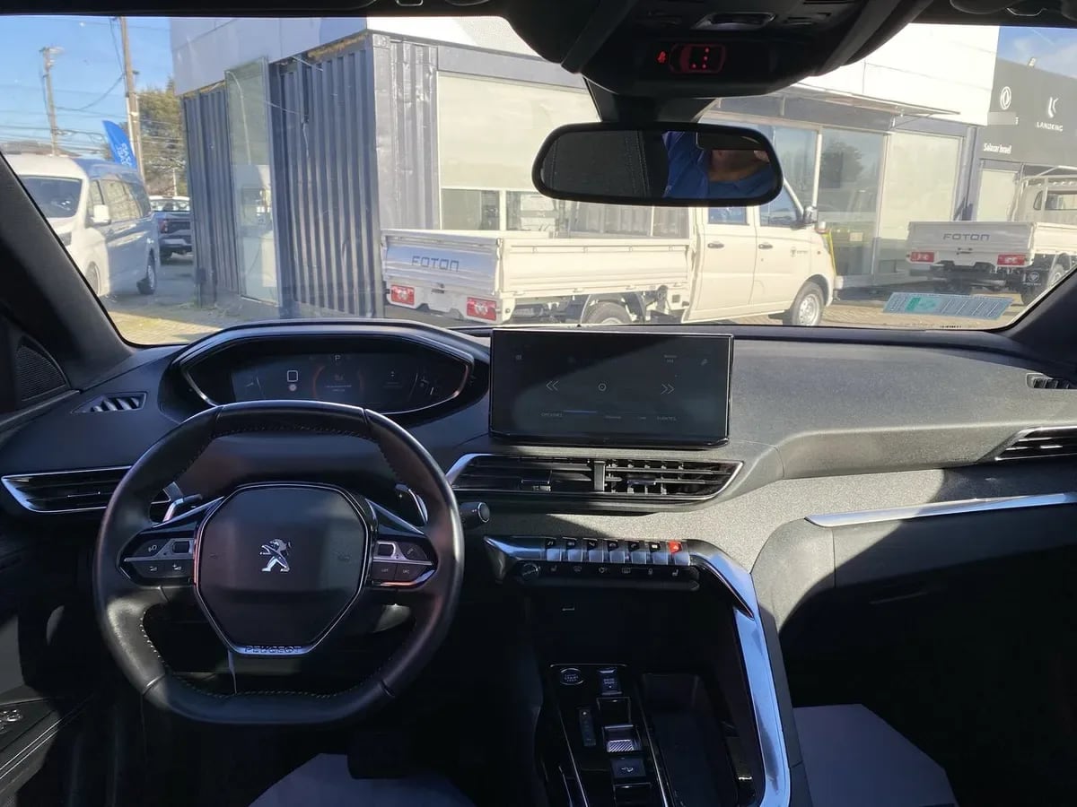 Peugeot 3008 1.6 Allure Pack Thp 165 4x2 Eat6 5p año 2025