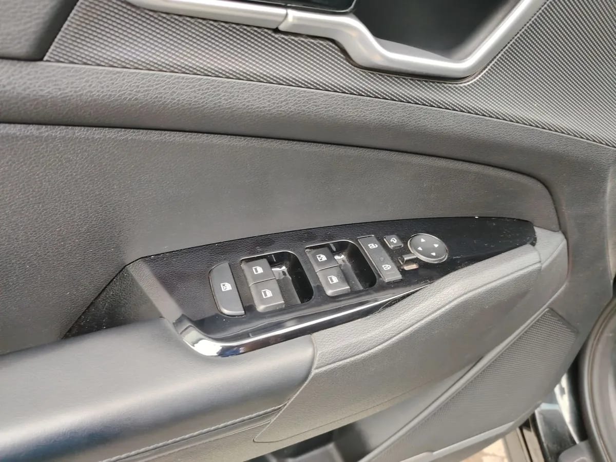 Kia Sportage 2.0 Ex Dies 2wd 8at 5p año 2024