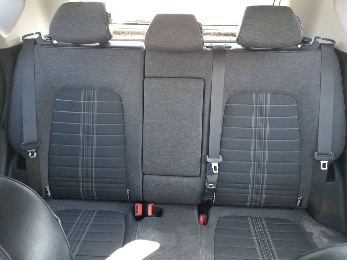 Kia Sonet 1.5 Ex 4x2 Ivt At 5p año 2025