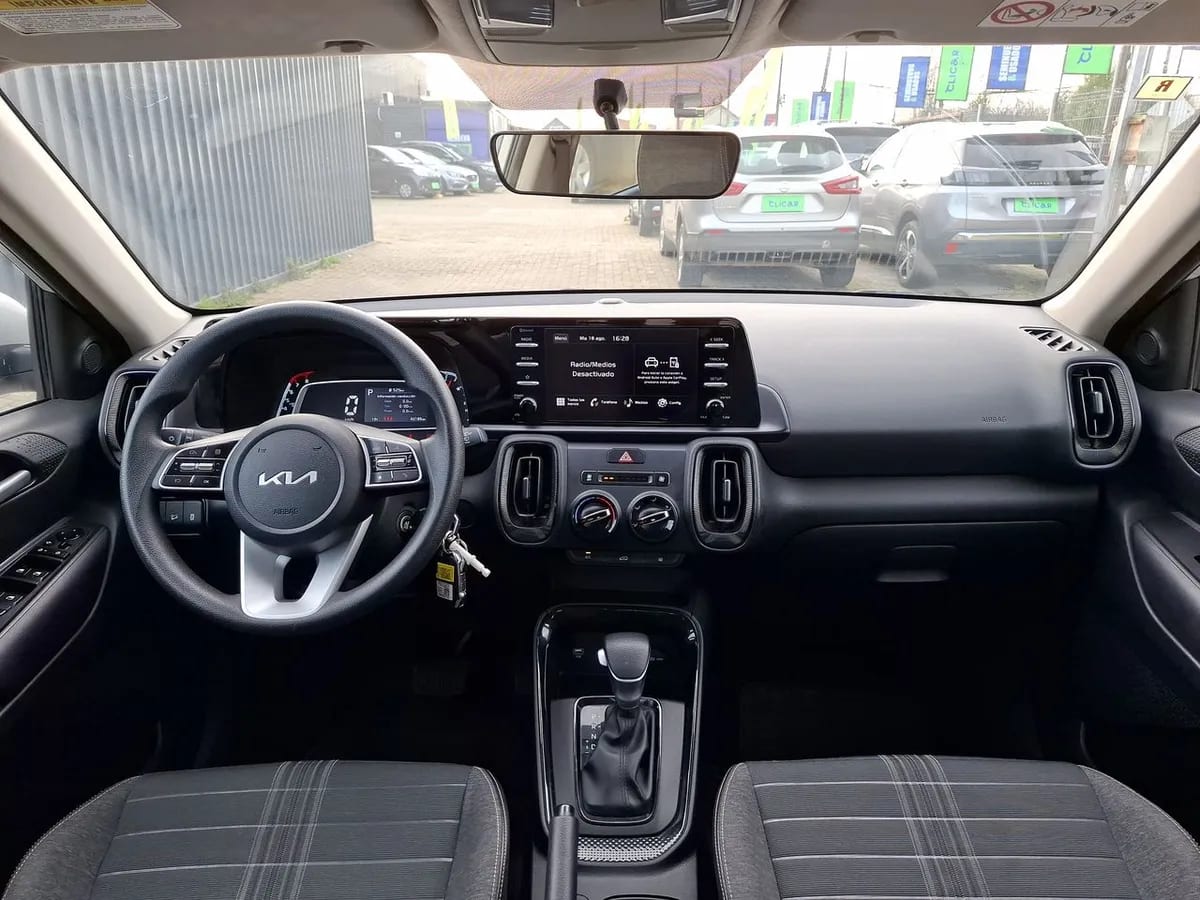 Kia Sonet 1.5 Ex 4x2 Ivt At 5p año 2025
