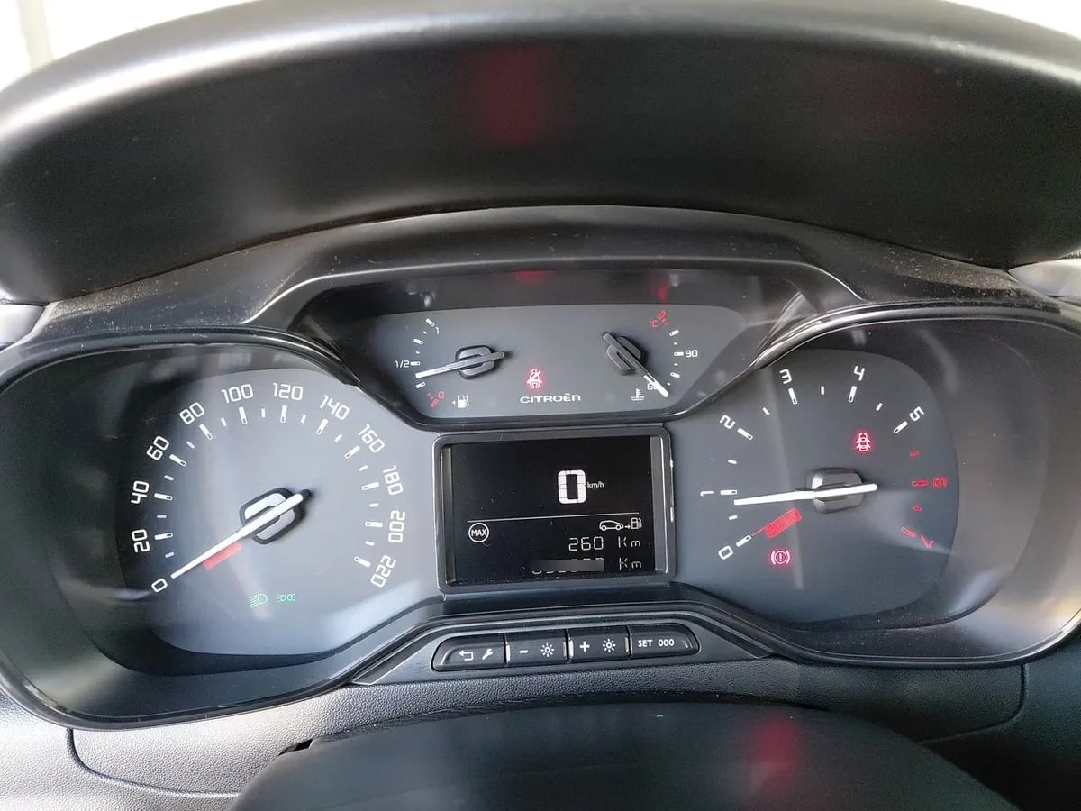 Citroen C3 1.5 Feel Bluehdi Diesel 4x2 100 Ss Bvm Hb Mt 5p año 2021
