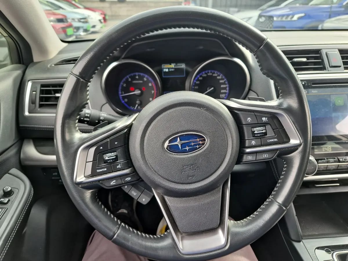 Subaru Outback 2.5i Limited Awd Eyesight Cvt At 5p año 2020