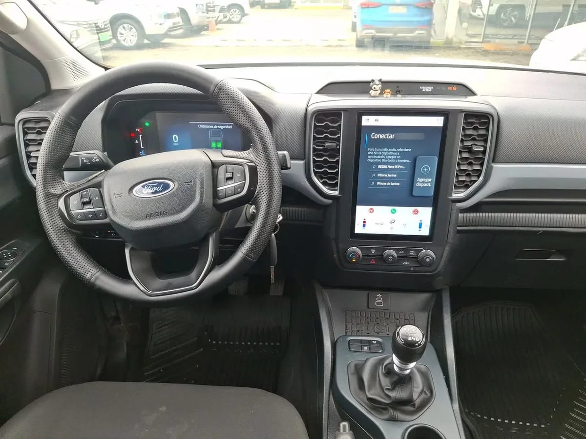 Ford Ranger 2.0 Xls Diesel 4x2 Dob. Cab. Mt 4p año 2024