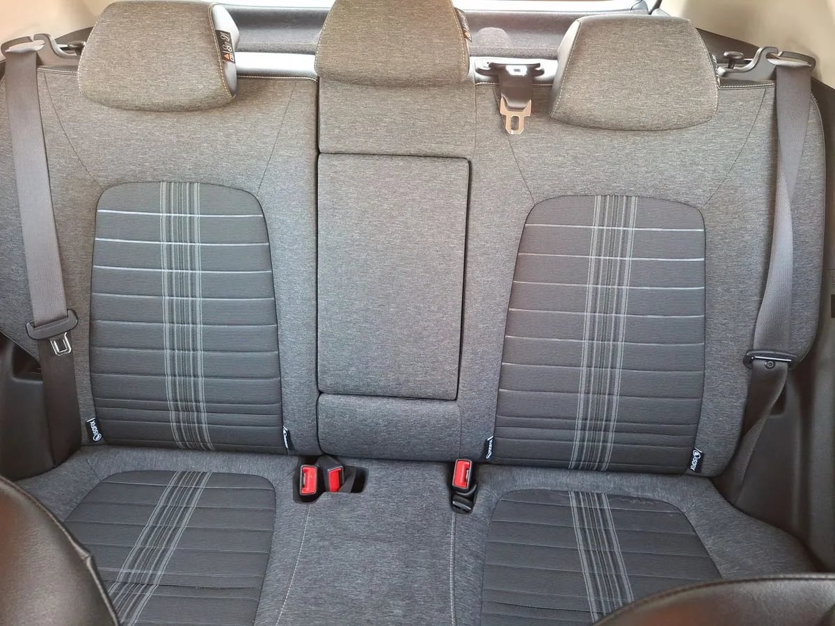 Kia Sonet 1.5 Ex 4x2 Ivt Ri At 5p año 2025