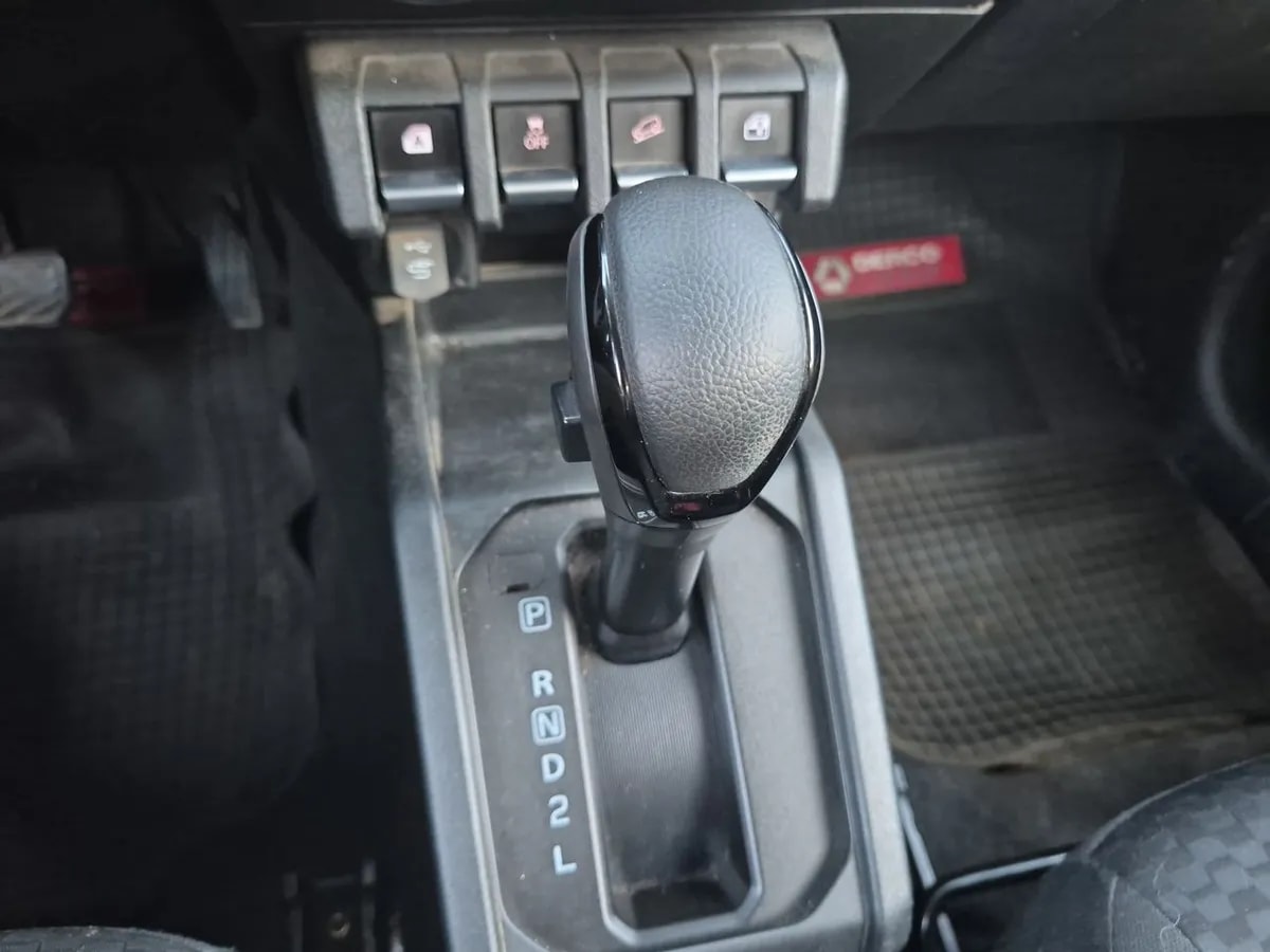 Suzuki Jimny 1.5 Glx 4x4 At 3p año 2022
