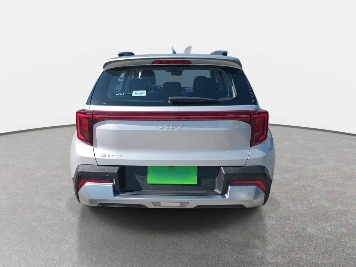 Kia Sonet 1.5 Ex 4x2 Ivt At 5p año 2025