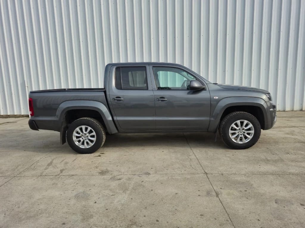 Volkswagen Amarok Dcab Tdi 4x4 Trendline 2.0 año 2021
