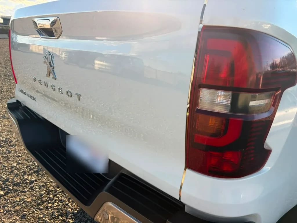 Peugeot Landtrek 4x4 1.9 año 2023