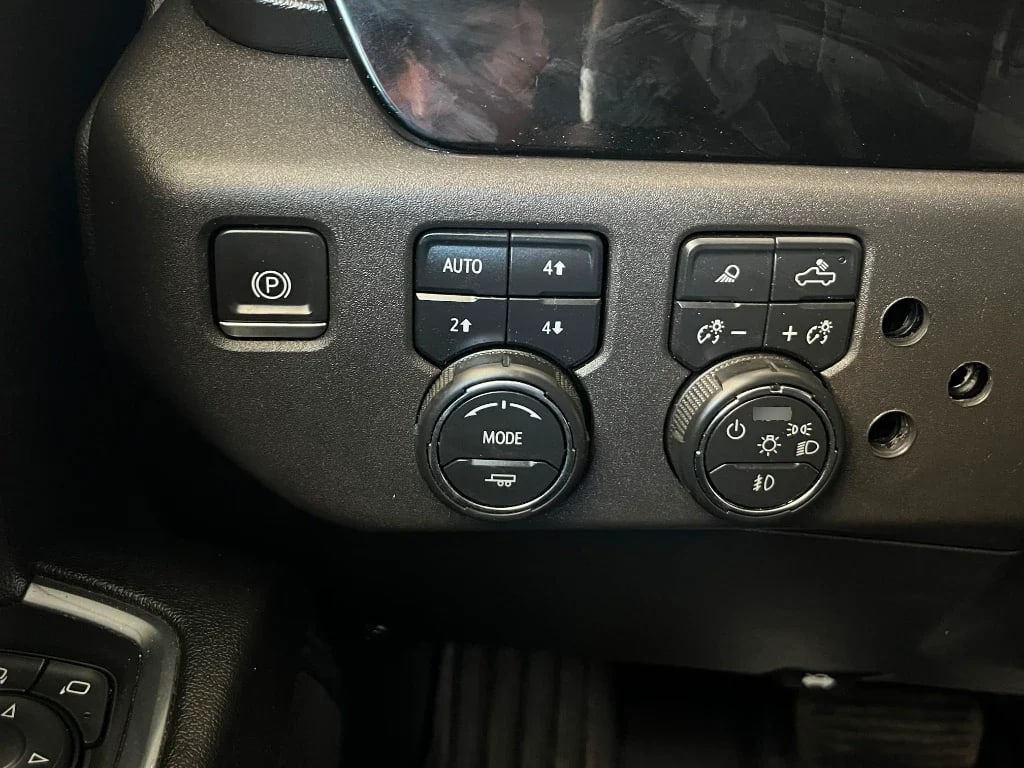 Chevrolet Silverado Cc Lt Tb 5.3l K año 2024
