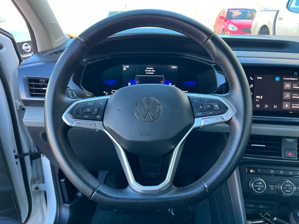 Volkswagen Taos Tsi 1.4 At Comfortline año 2023