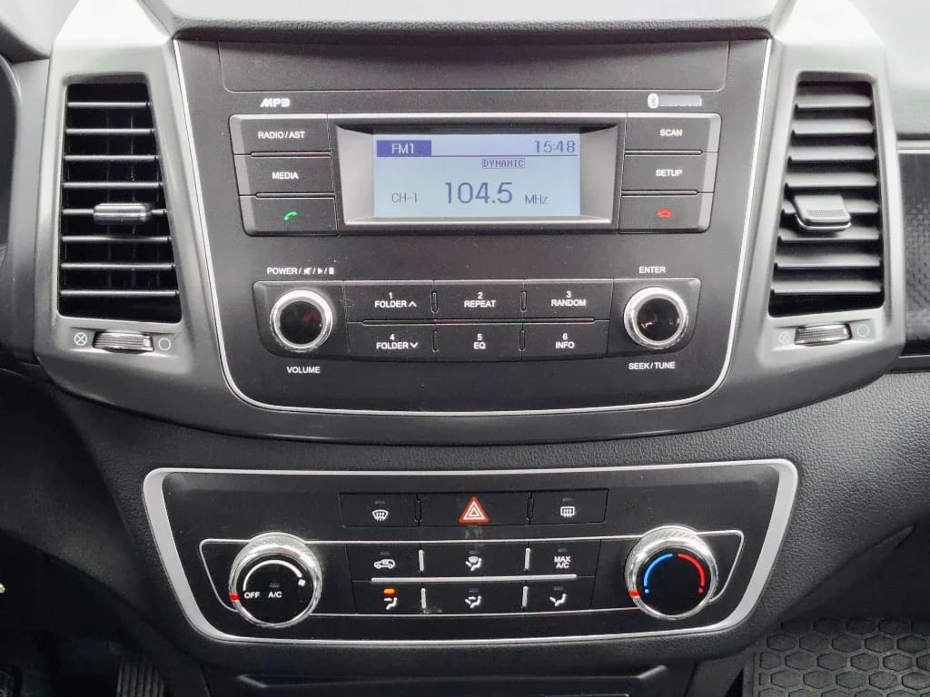 Ssangyong Grand Musso Grand Musso 2.2 4x2 Mt Full-Ql612 año 2023