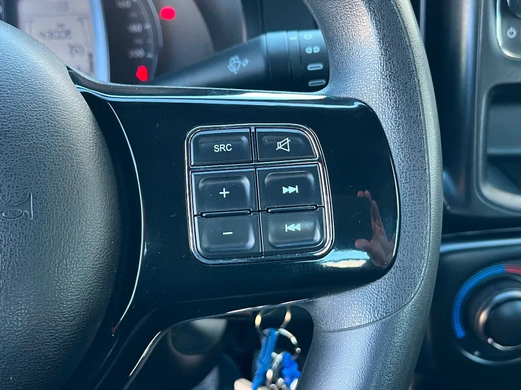 Dodge Ram 700 Slt Cd 1.4l año 2023