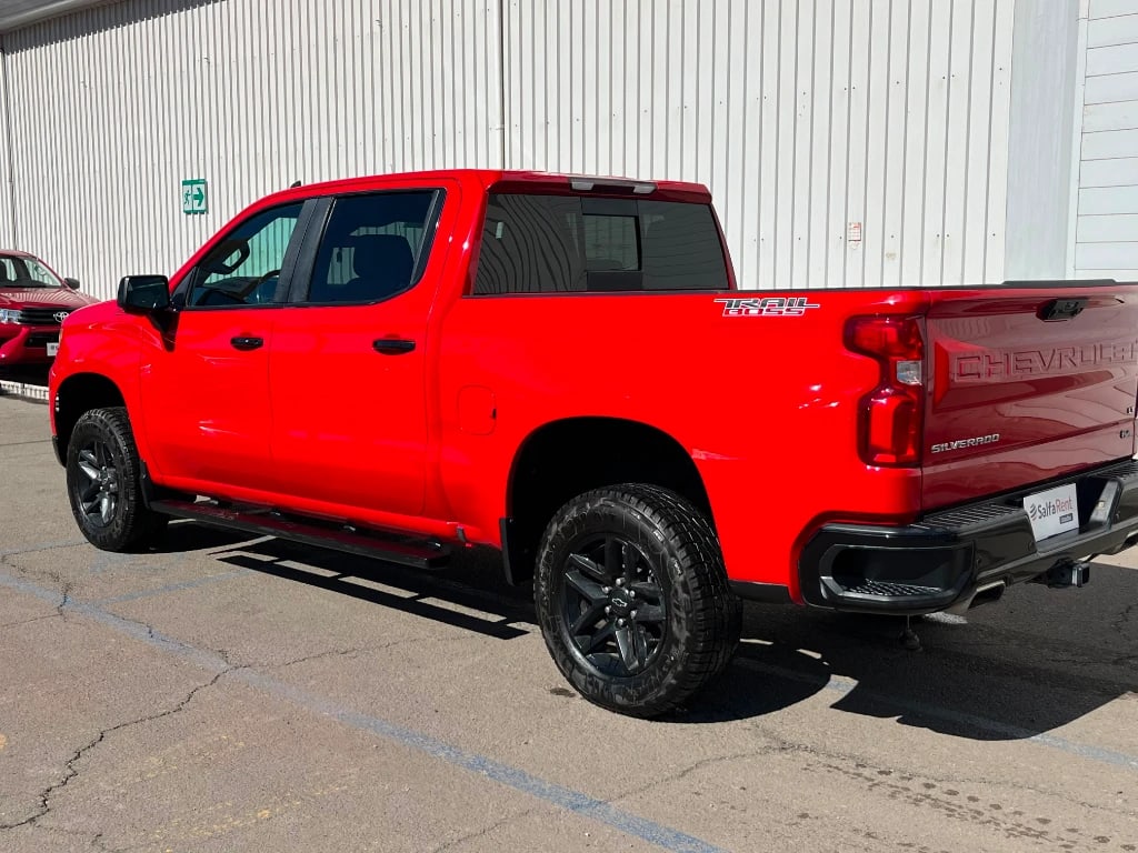 Chevrolet Silverado Cc Lt Tb 5.3l K año 2023