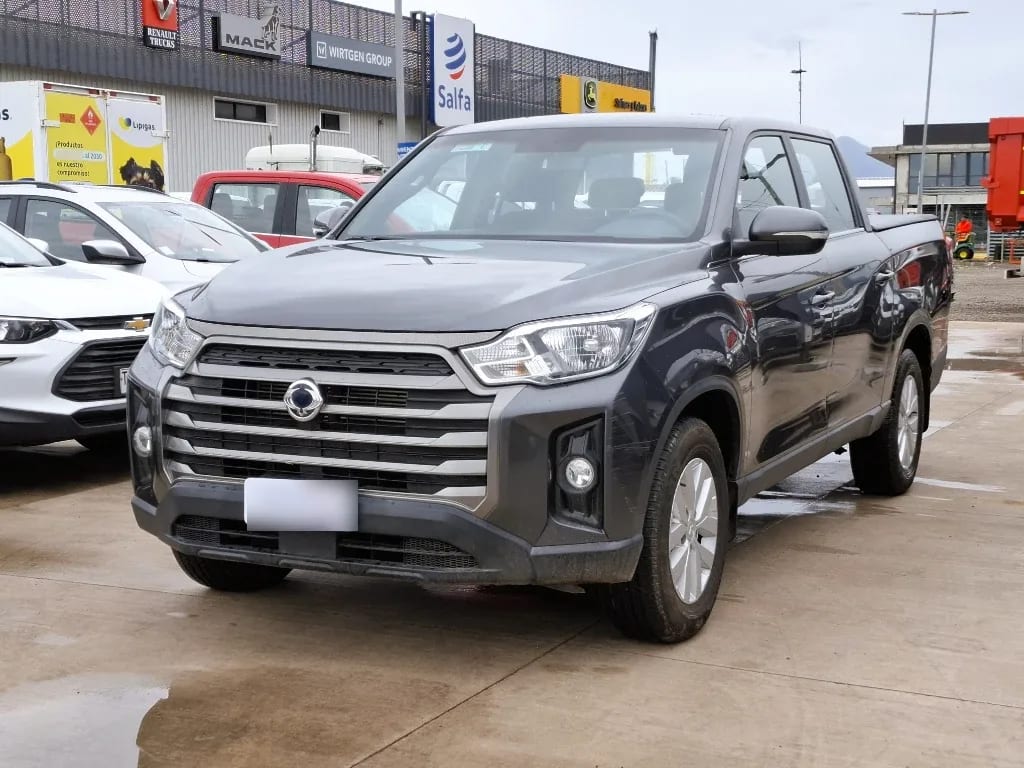 Ssangyong Grand Musso Grand Musso 2.2 4x2 Mt Full-Ql612 año 2023