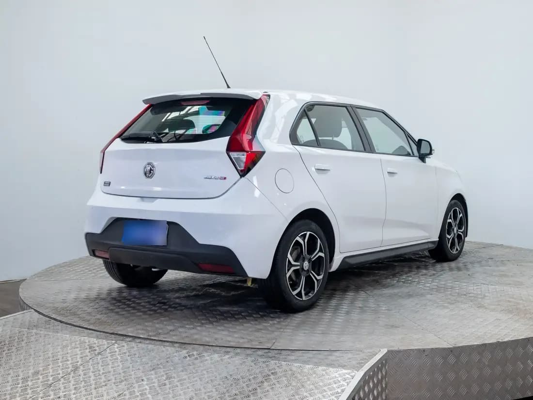 MG 3 Mg 3 1.5 Com At año 2022