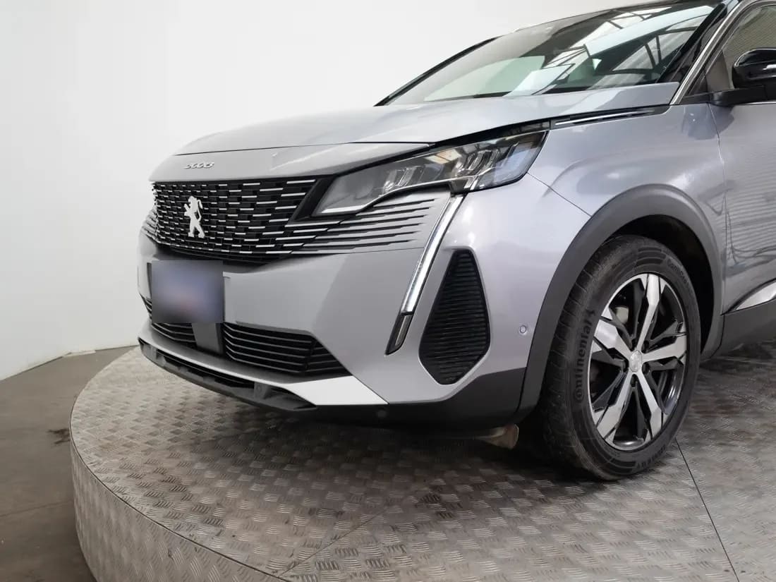 Peugeot 3008 3008 1.5 Allure Pack Bluehdi 130 At Diesel año 2023
