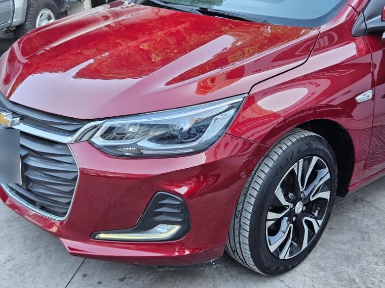 Chevrolet Onix 1.0t Premier At año 2024
