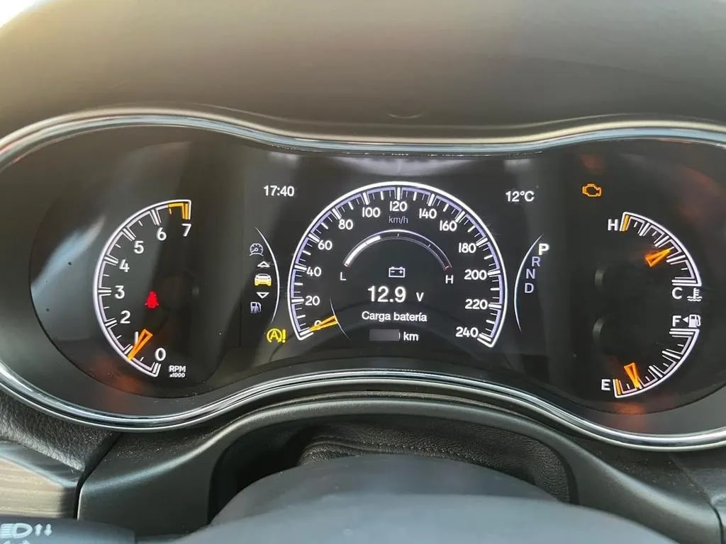Jeep Grand Cherokee Laredo año 2021