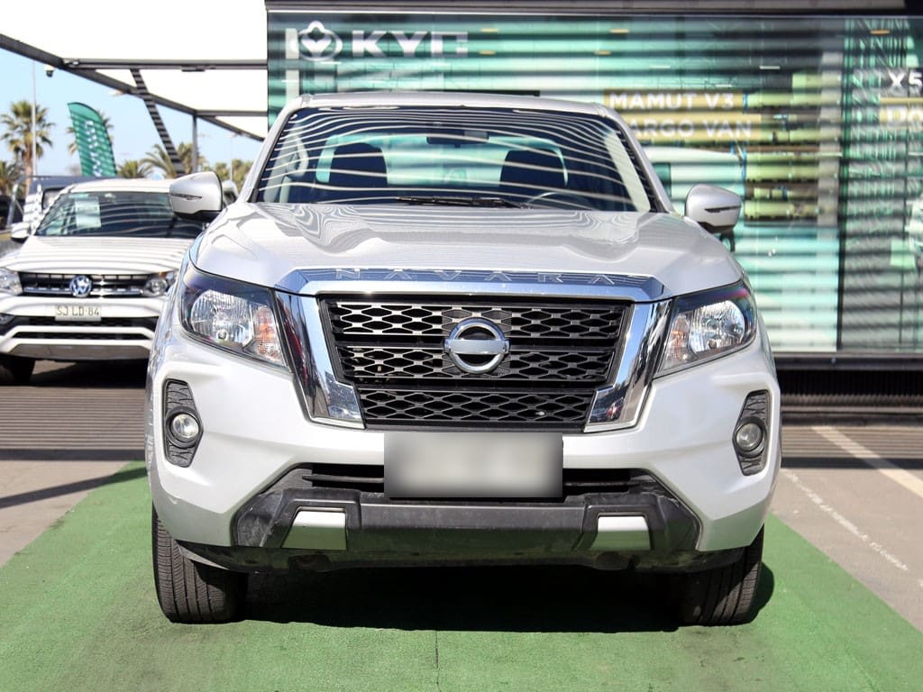 Nissan Navara 2.3 At 4x4 Diesel año 2022