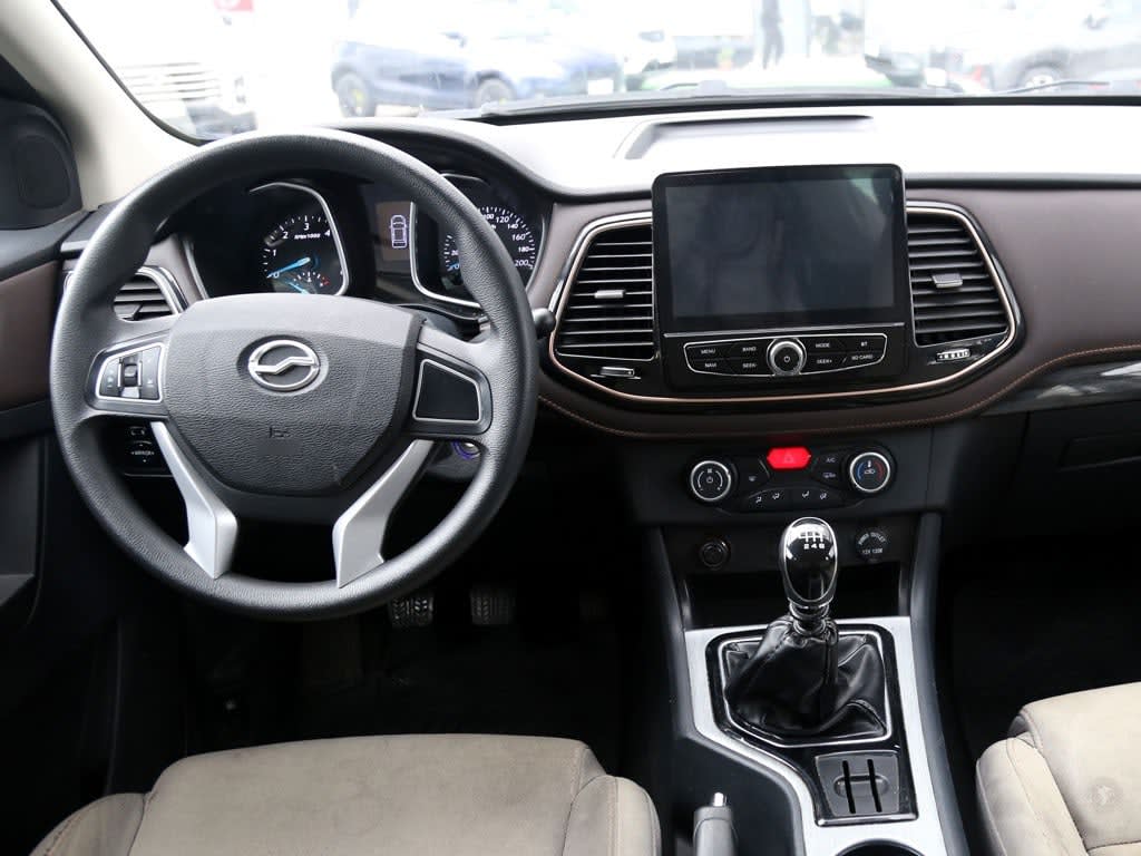 ZX Auto Terralord 2.5 Dx Mt 4x2 Diesel año 2022