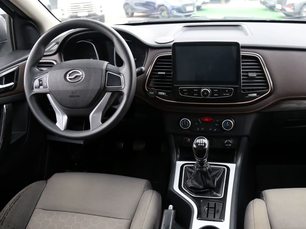 ZX Auto Terralord 2.5 Lux Plus Mt 4x2 Diesel año 2023
