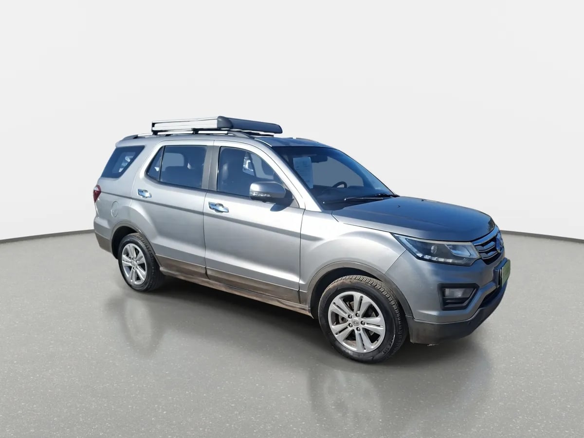 Changan Cx70 1.6 Luxury Connect 4x2 Mt 5p año 2018