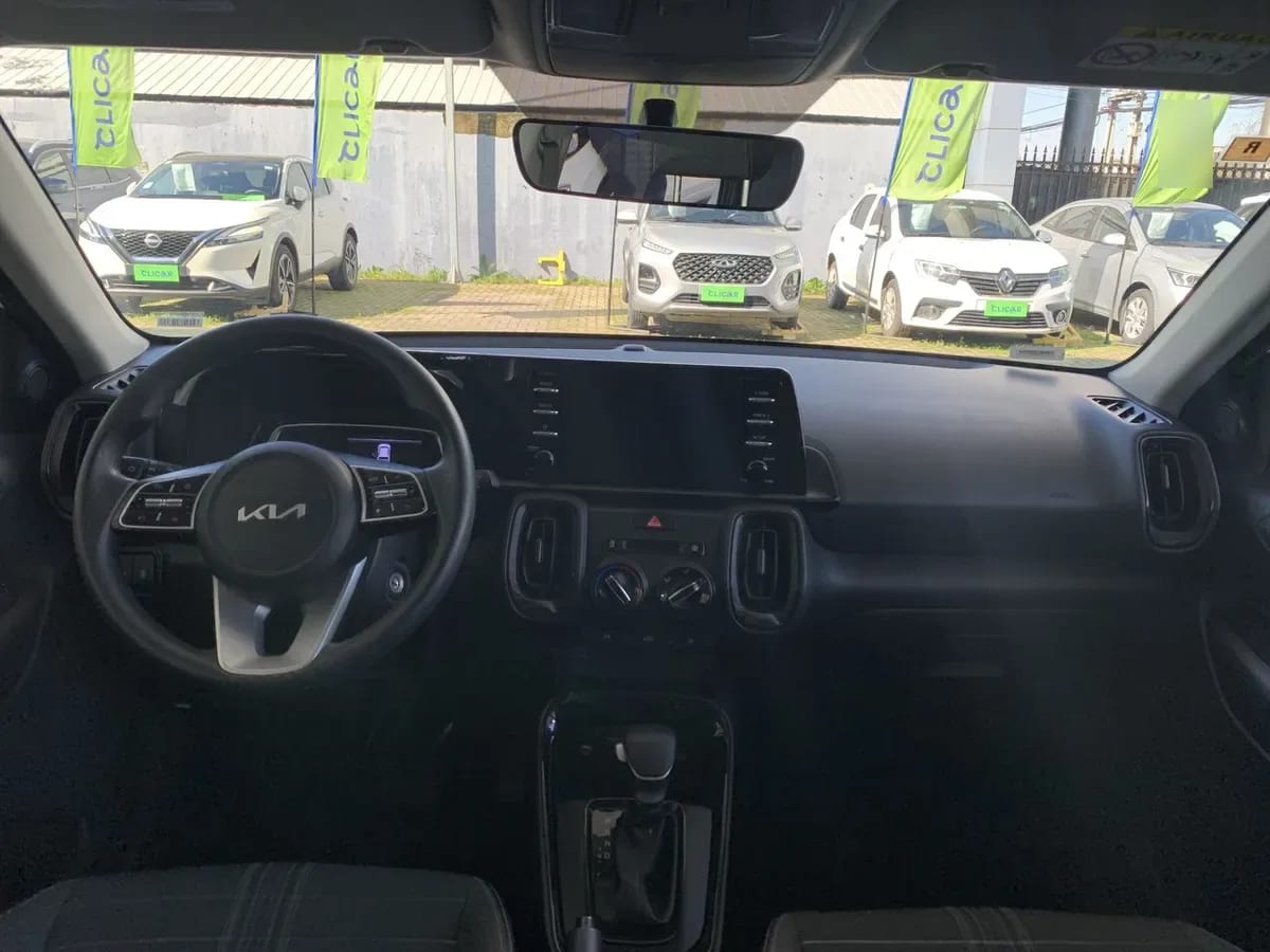 Kia Sonet 1.5 Ex 4x2 Ivt At 5p año 2025