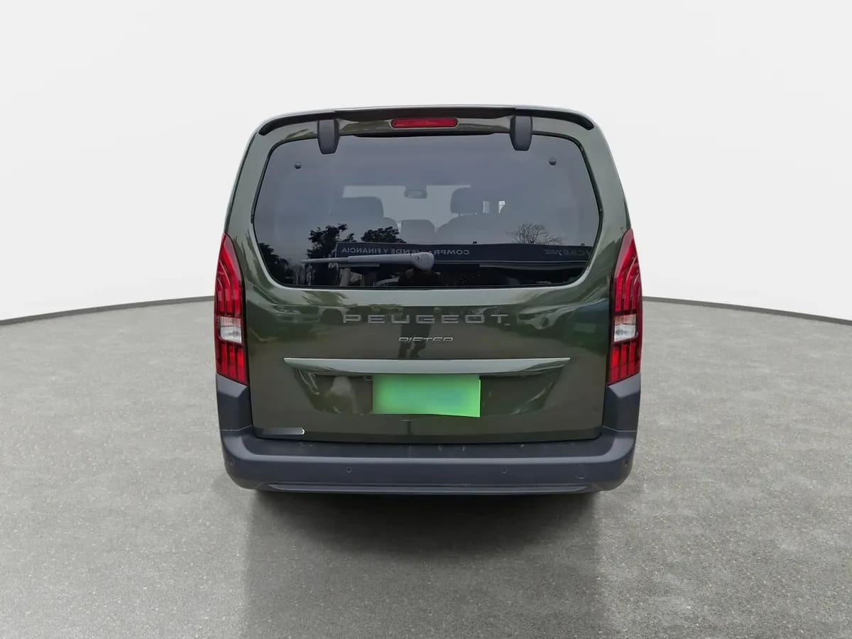 Peugeot Rifter 1.2 Allure Puretech 130hp 4x2 Eat8 5p año 2025