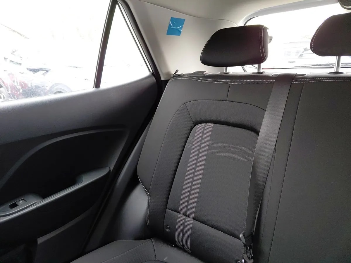 Hyundai Venue 1.6 Qx Plus 4x2 Mt 5p año 2023