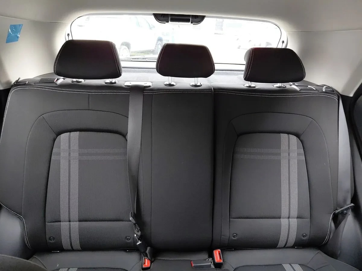 Hyundai Venue 1.6 Qx Plus 4x2 Mt 5p año 2023