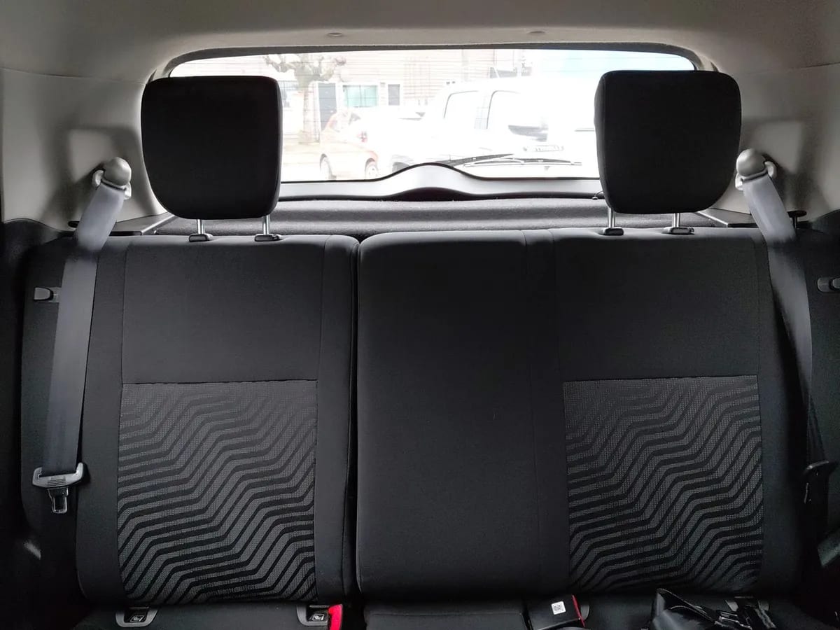 Suzuki Swift 1.2 Gl 4x2 Hb Mt 5p año 2024