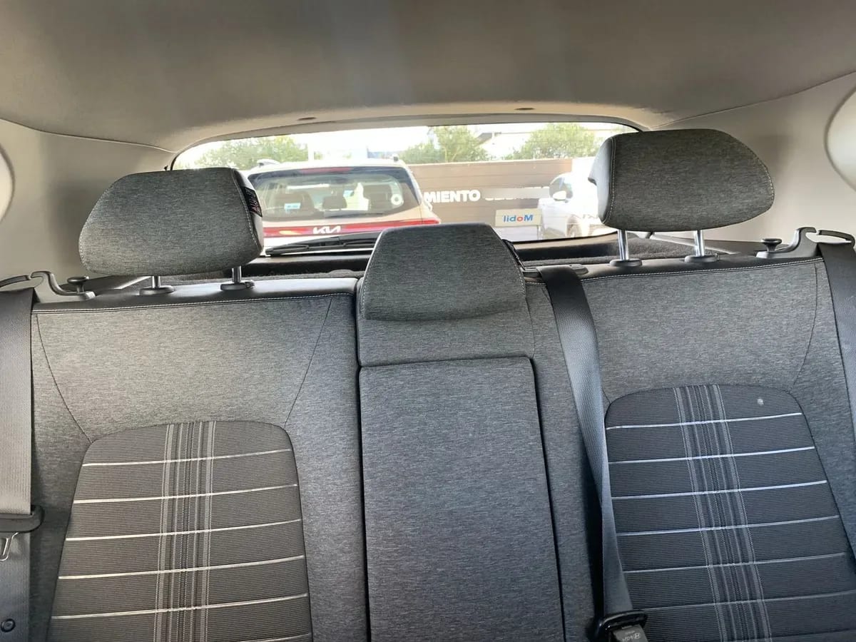 Kia Sonet 1.5 Ex 4x2 Ivt At 5p año 2025