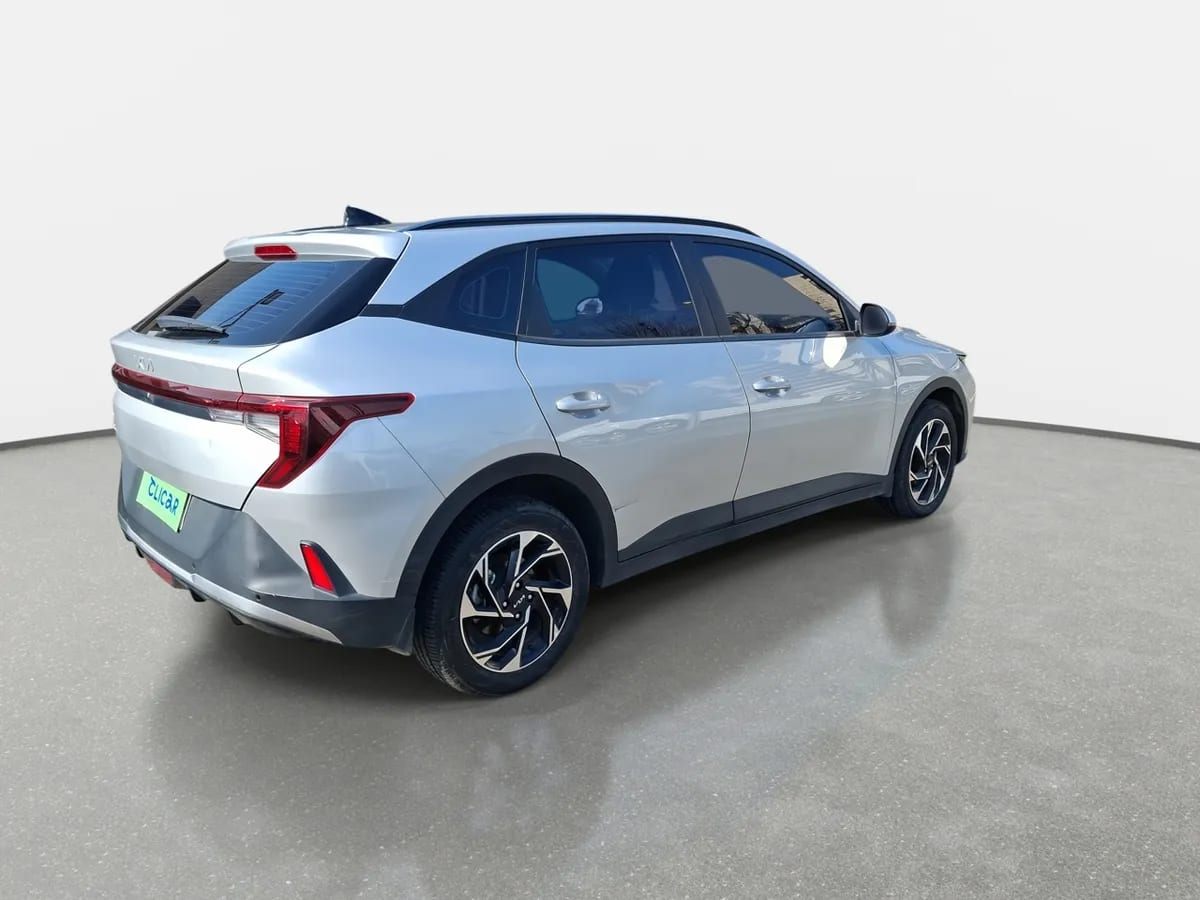 Kia K3 Cross 1.6 Ex 4x2 At 5p año 2024