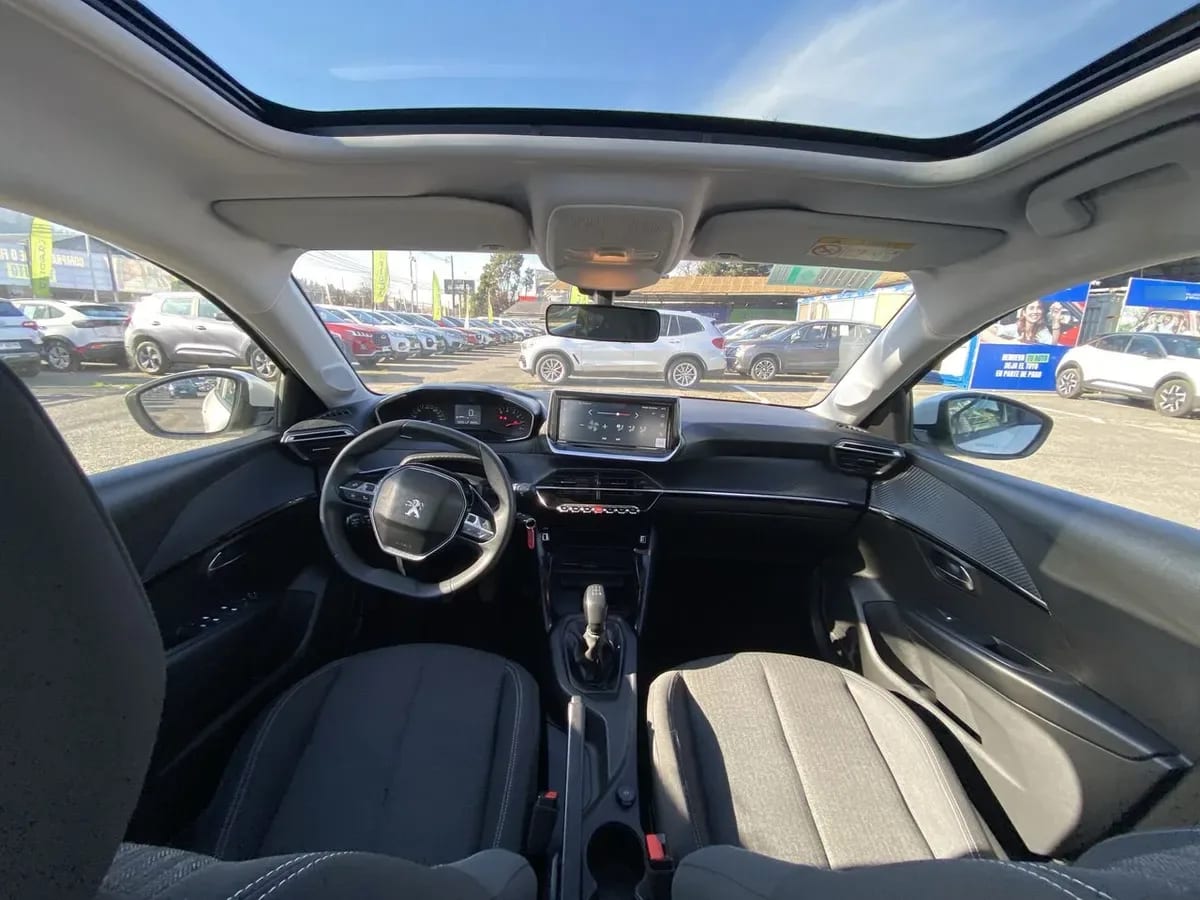 Peugeot 208 1.2 Style Puretech 75 Euro 6 Mt 5p año 2023