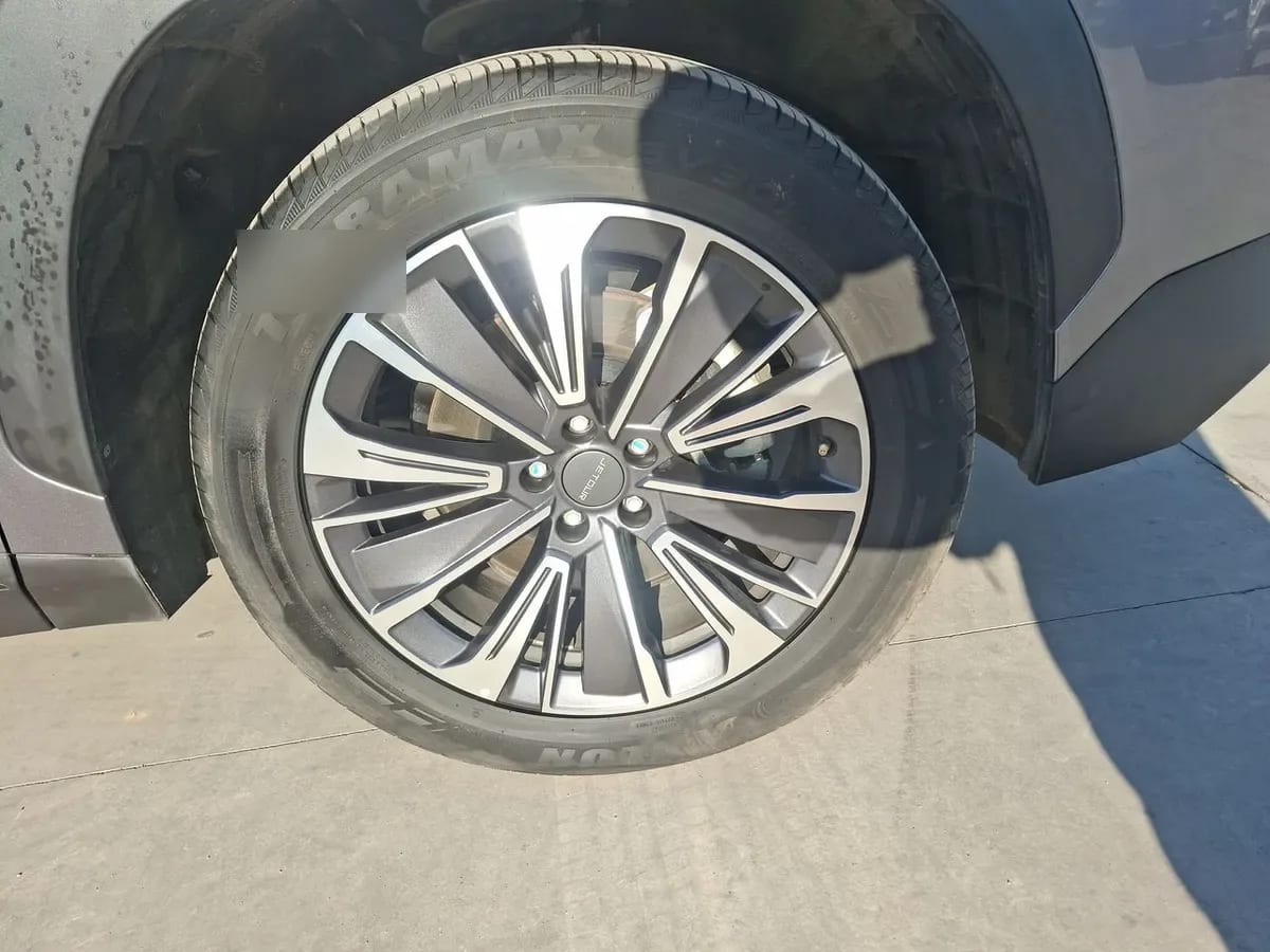Jetour Dashing 1.5t Lux 4x2 Mt 5p año 2025