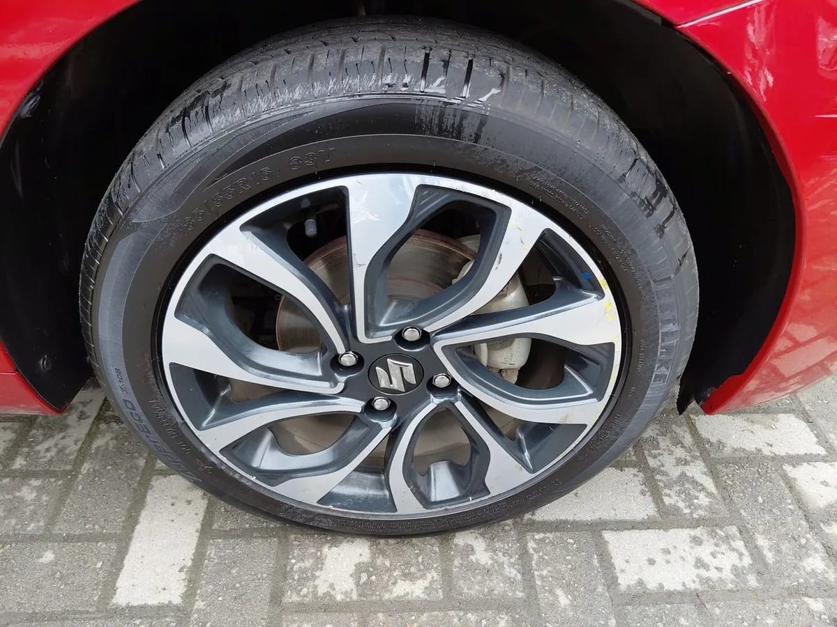 Suzuki Baleno 1.4 Glx 4x2 Hb Mt 5p año 2022