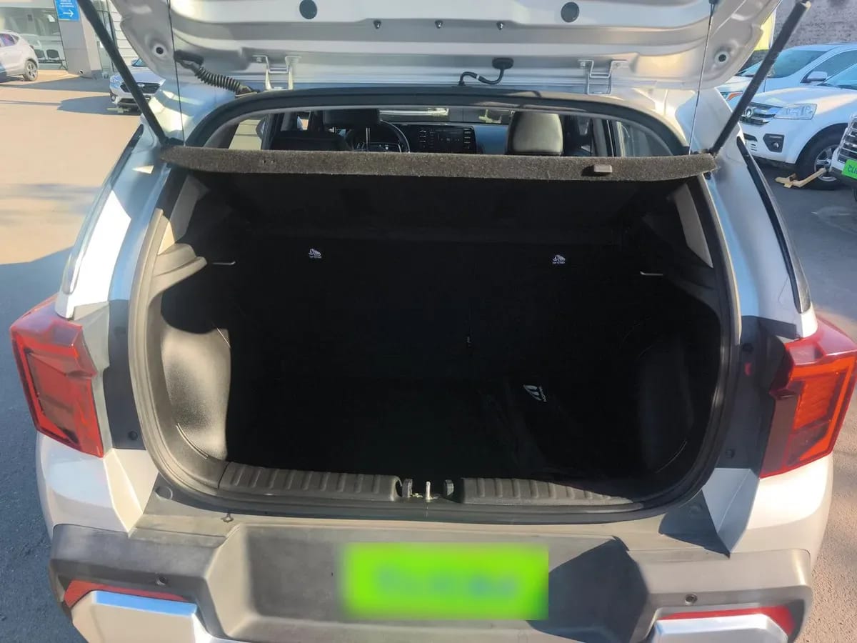 Kia Sonet 1.5 Ex 4x2 Ivt At 5p año 2025