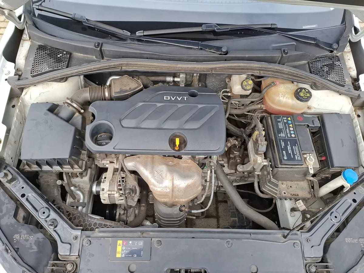 MG 5 1.5 Com 4x2 Mt 4p año 2023