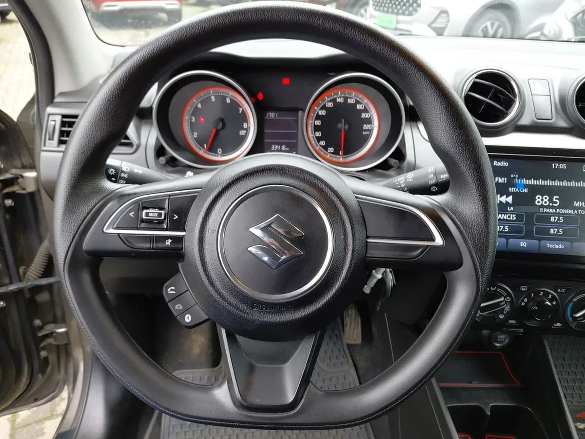 Suzuki Swift 1.2 Gl 4x2 Hb Mt 5p año 2024